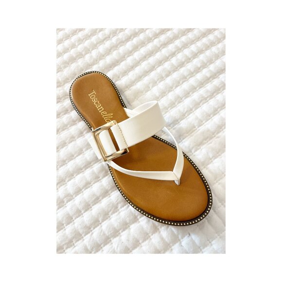 Women's Italian Sandals 4 for $40! Size 9.5 (Navy, White, Brown, Black) - Picture 3 of 6